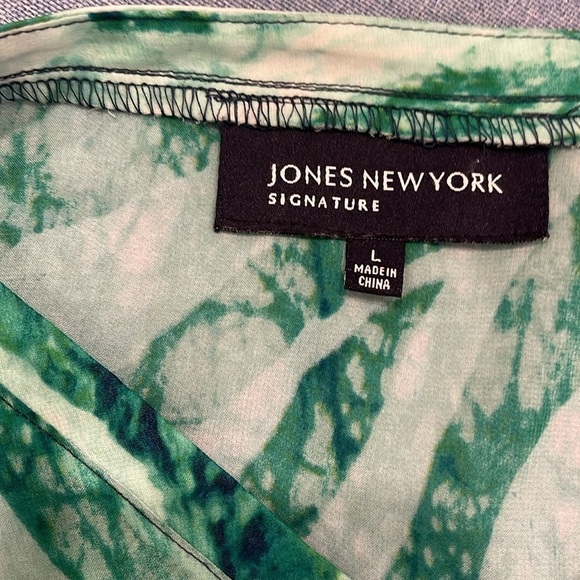 Jones New York Signature L green/blue batwing silky cinched waist top - Picture 6 of 11